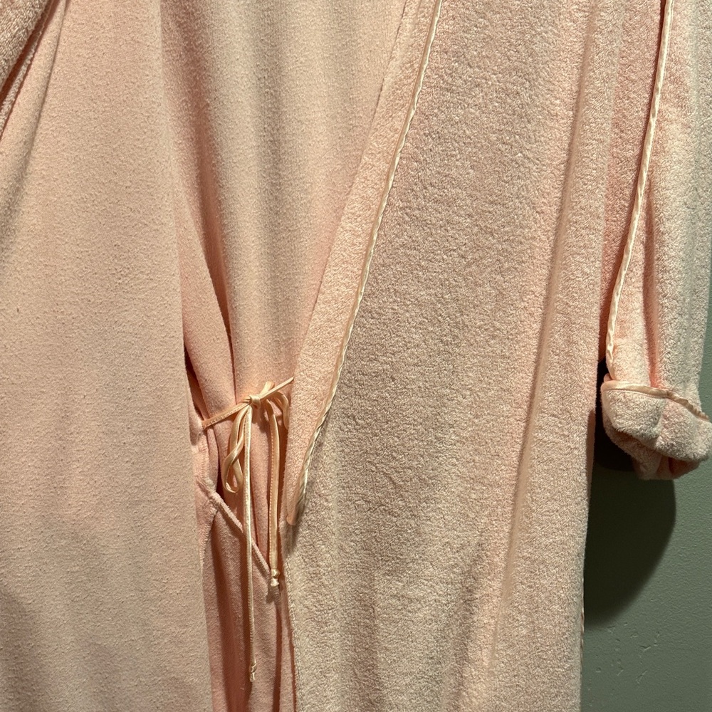 Vintage Christian Dior Carnation Pink Lace-Trim Terry Bath Lounge Robe with Tie - Picture 7 of 14